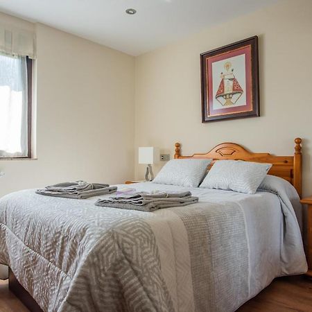 Apartamentos La Cortina Кангас-де-Оніс Екстер'єр фото