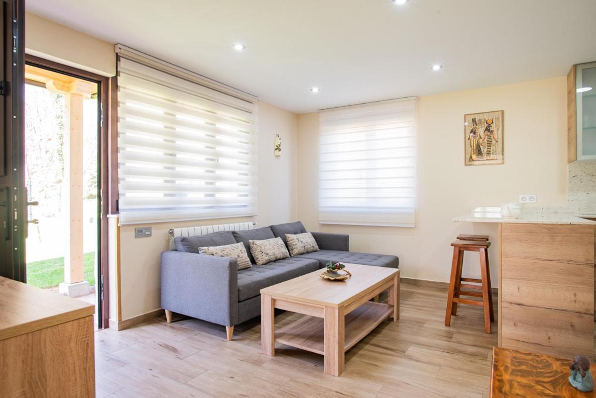 Apartamentos La Cortina Кангас-де-Оніс Екстер'єр фото