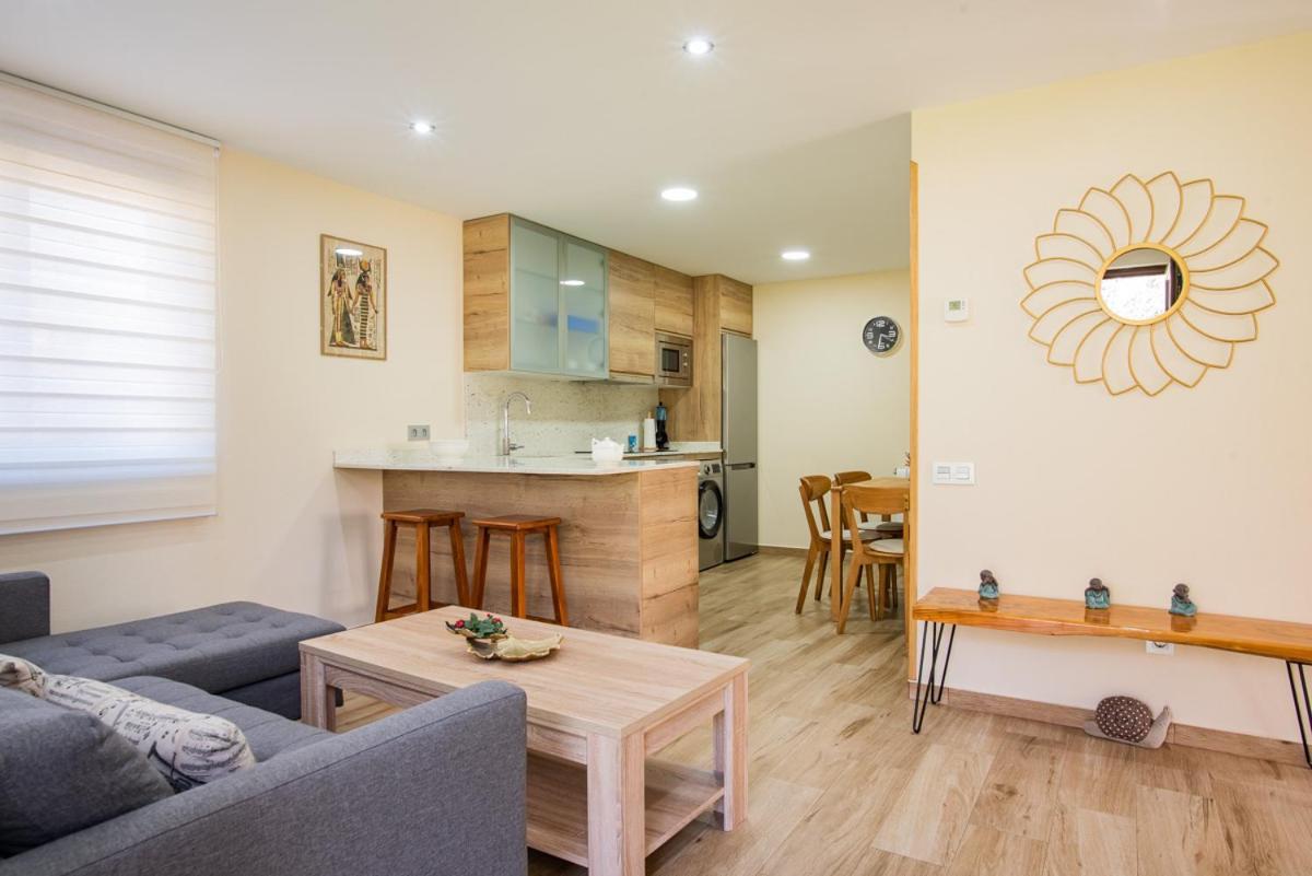 Apartamentos La Cortina Кангас-де-Оніс Екстер'єр фото